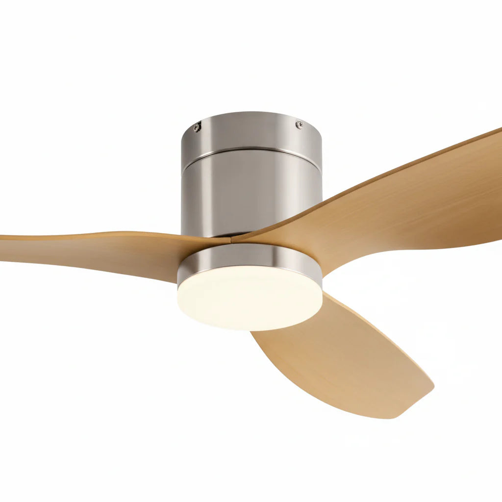 Arcturus | Ventilateur LED intégrée argent et bois clair