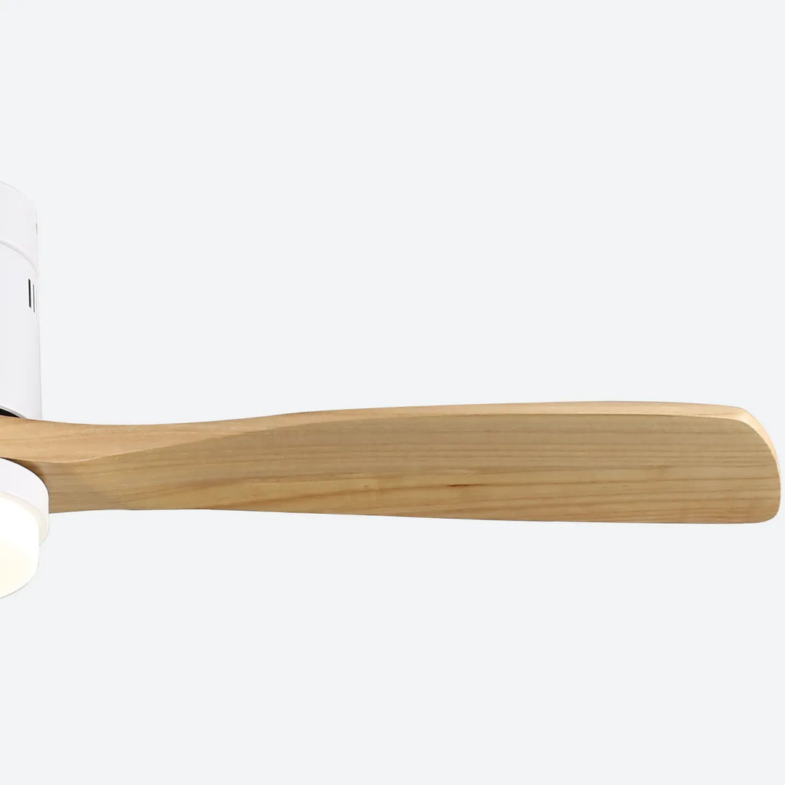 Ventilateur de plafond 52″ Aura - Pales bois & LED intégrée