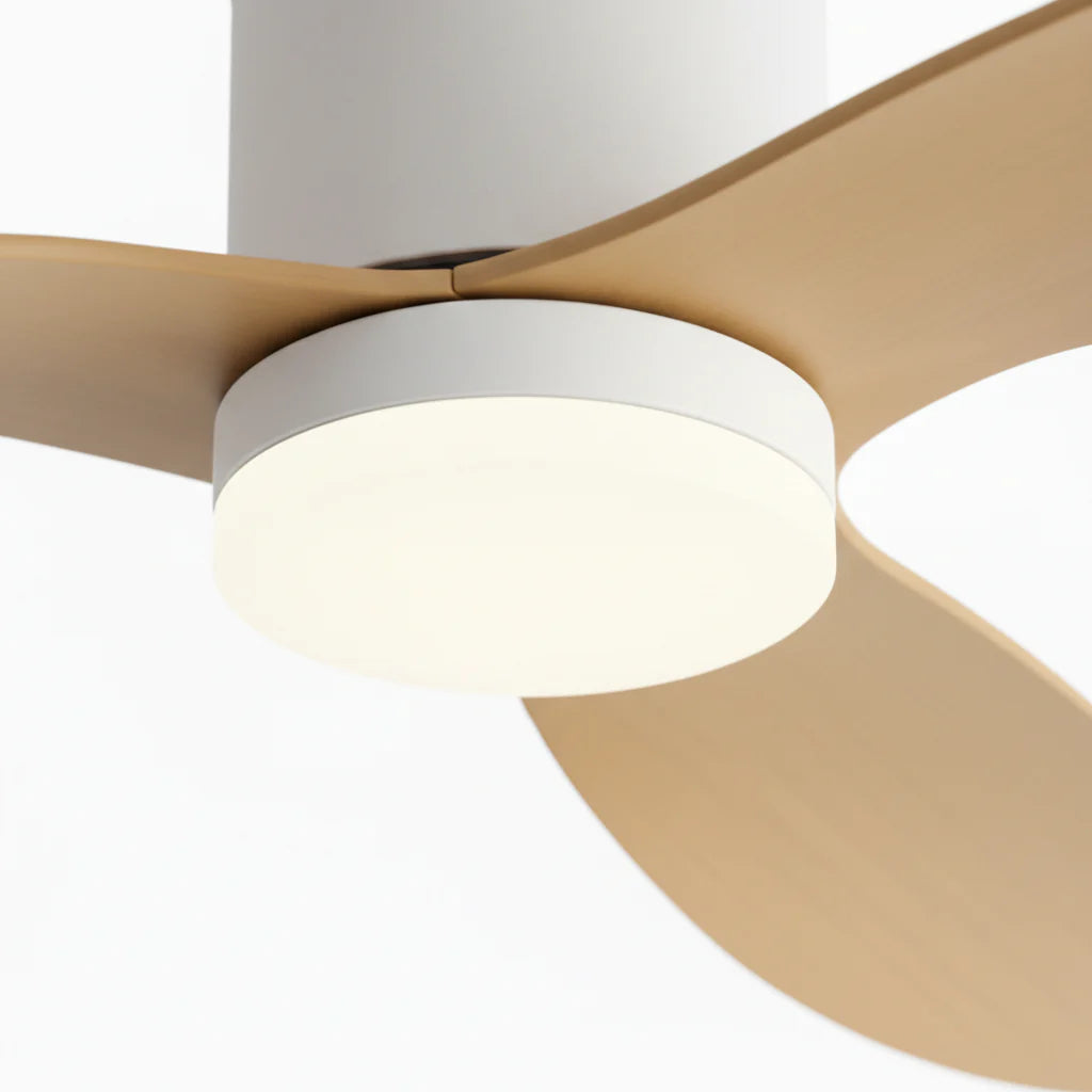 Lyra | Ventilateur LED intégrée blanc et bois clair
